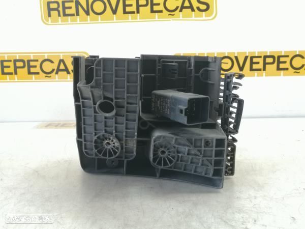 Caixa Fusiveis Volkswagen Golf V (1K1) - 3