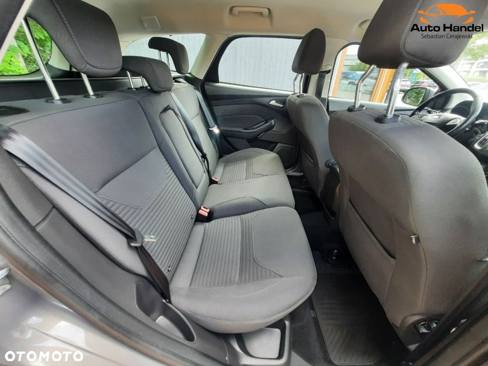 Ford Focus 1.5 EcoBoost STart-Stopp-System TITANIUM - 36