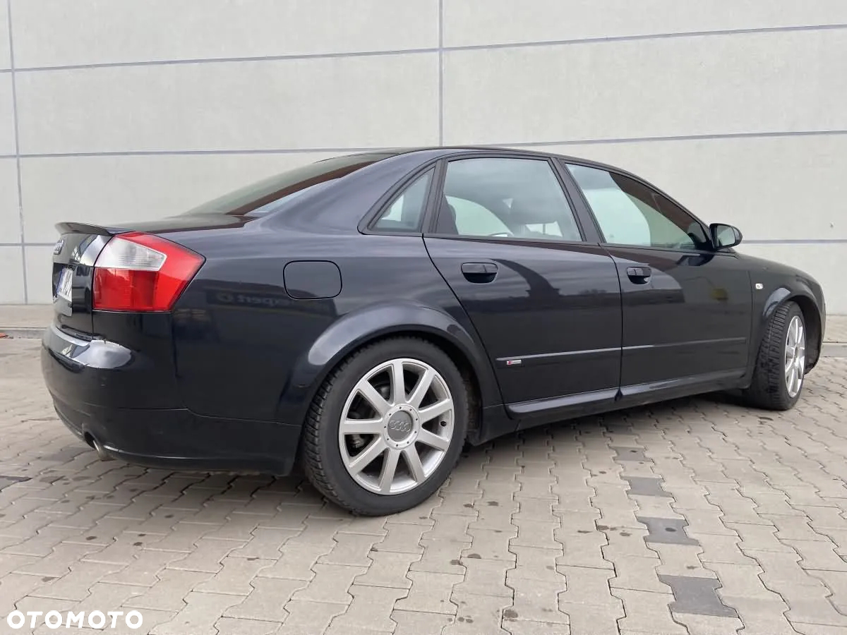 Audi A4 1.8T - 4