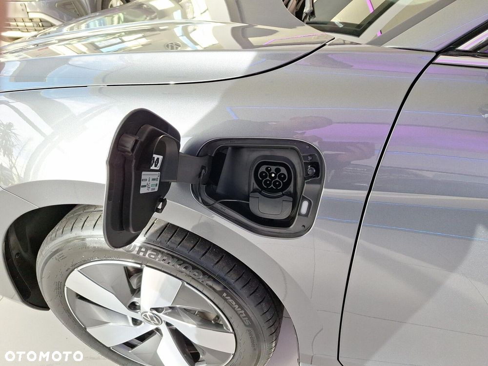 Volkswagen Passat Variant - 32