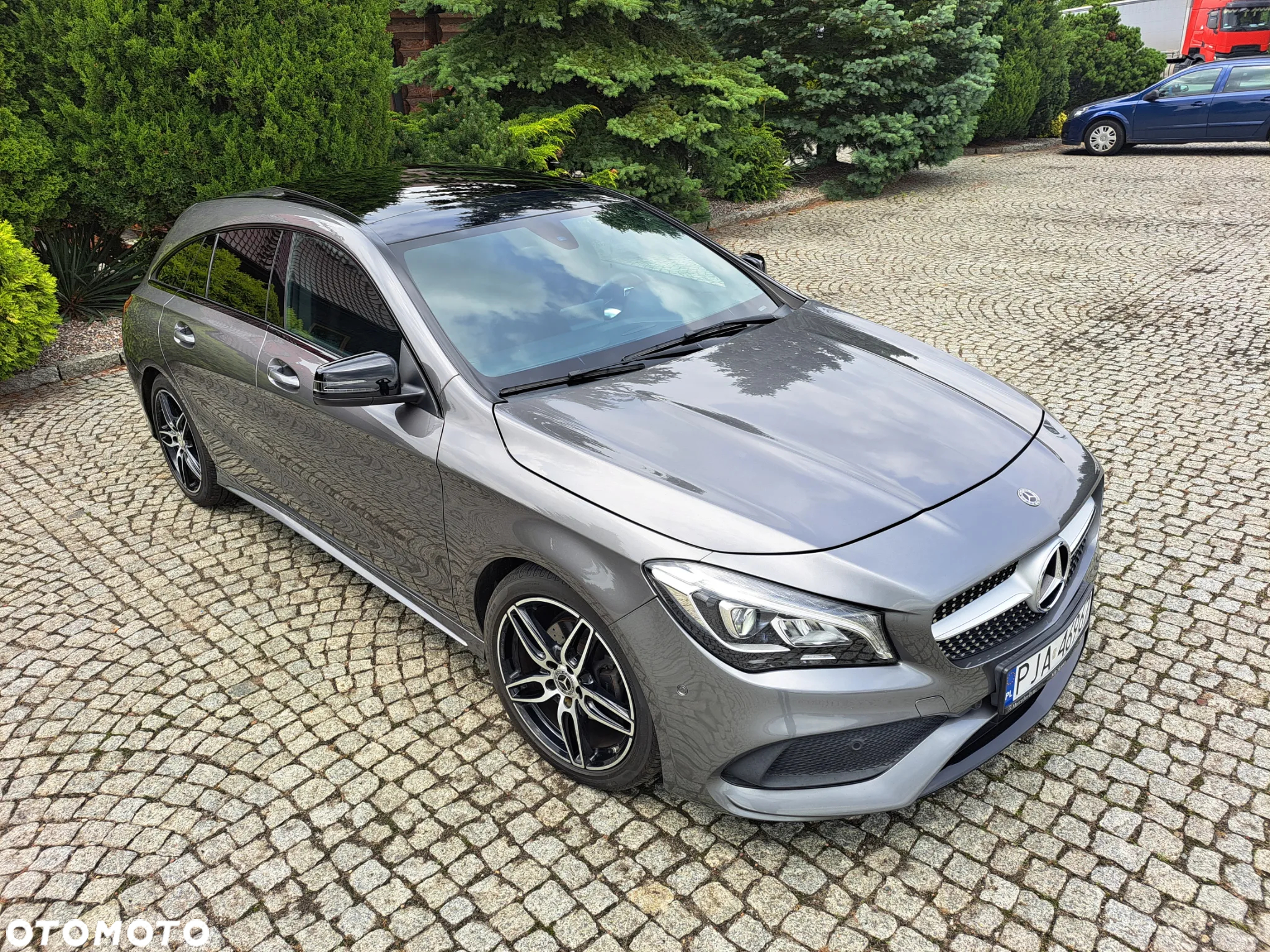 Mercedes-Benz CLA Shooting Brake 200 7G-DCT AMG Line - 13