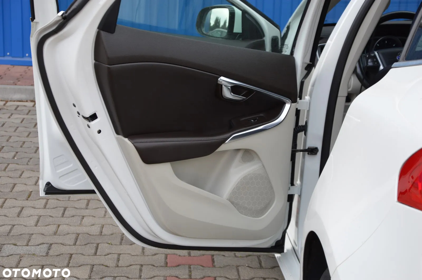 Volvo V40 D2 Summum - 20