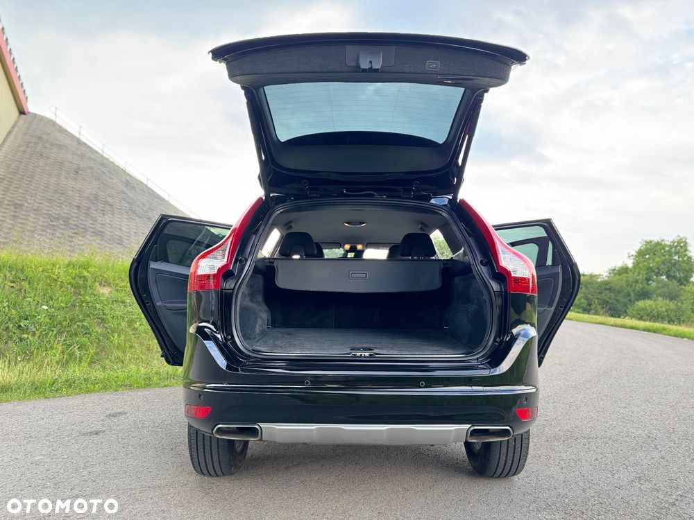 Volvo XC 60 D4 Momentum - 18