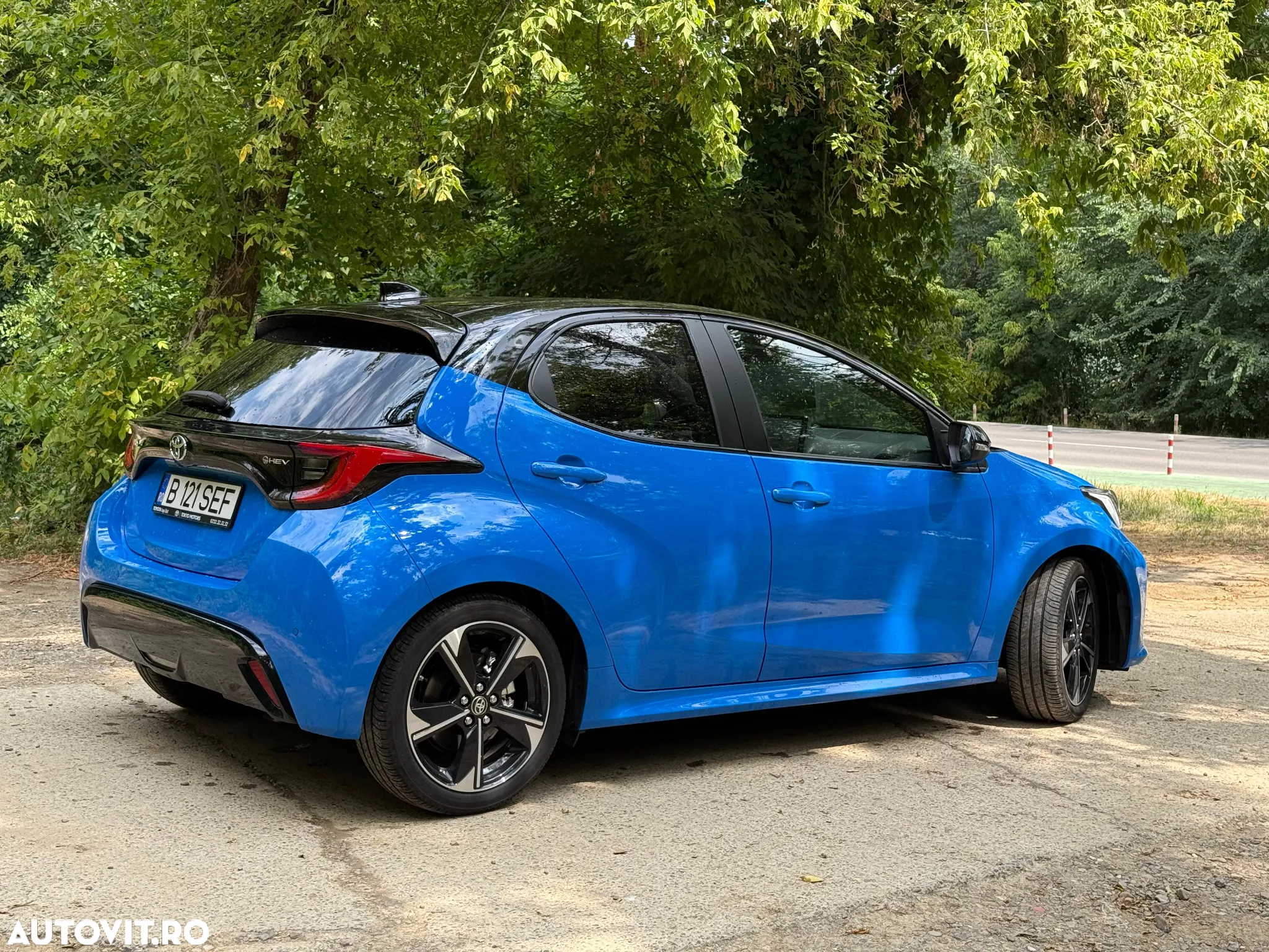 Toyota Yaris 1.5 130 CP HEV Premiere Edition - 6