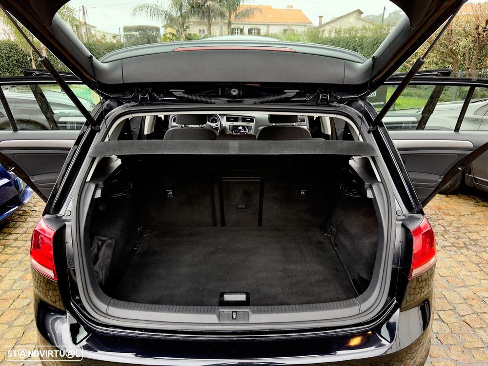 VW Golf 1.6 TDi BlueMotion Trendline - 35