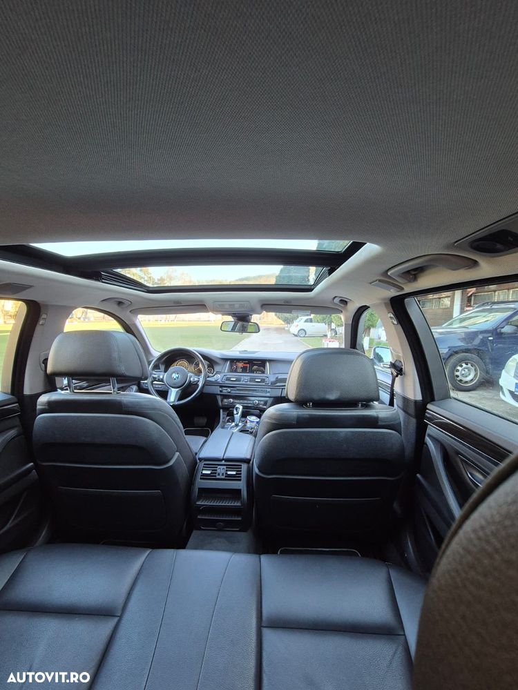 BMW Seria 5 520d Aut. Luxury Line - 2