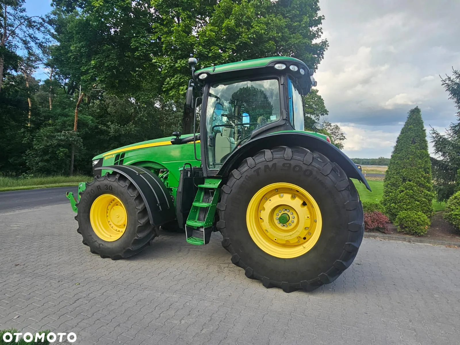 John Deere 8245R - 2