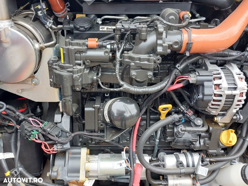 Bobcat PE SENILE, NOU, SUPER PROMOTIE 46900 EUR+Tva, furci, cupa multifuncitonala 4x1, ridica 717kg, masa operationala 3t, motor Bobcat 41kW, cabina inchisa, inst hidr suplimentara, posibilitate leasing 5 ani-PROMOTIE 46900 EUR+Tva - 6