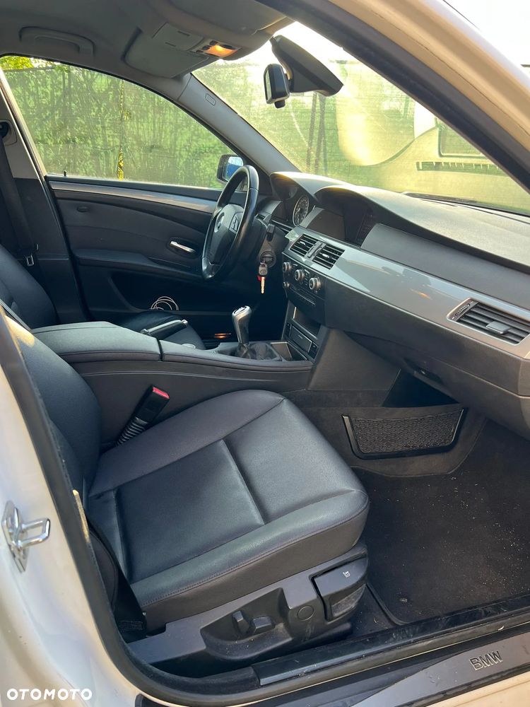 BMW Seria 5 - 15