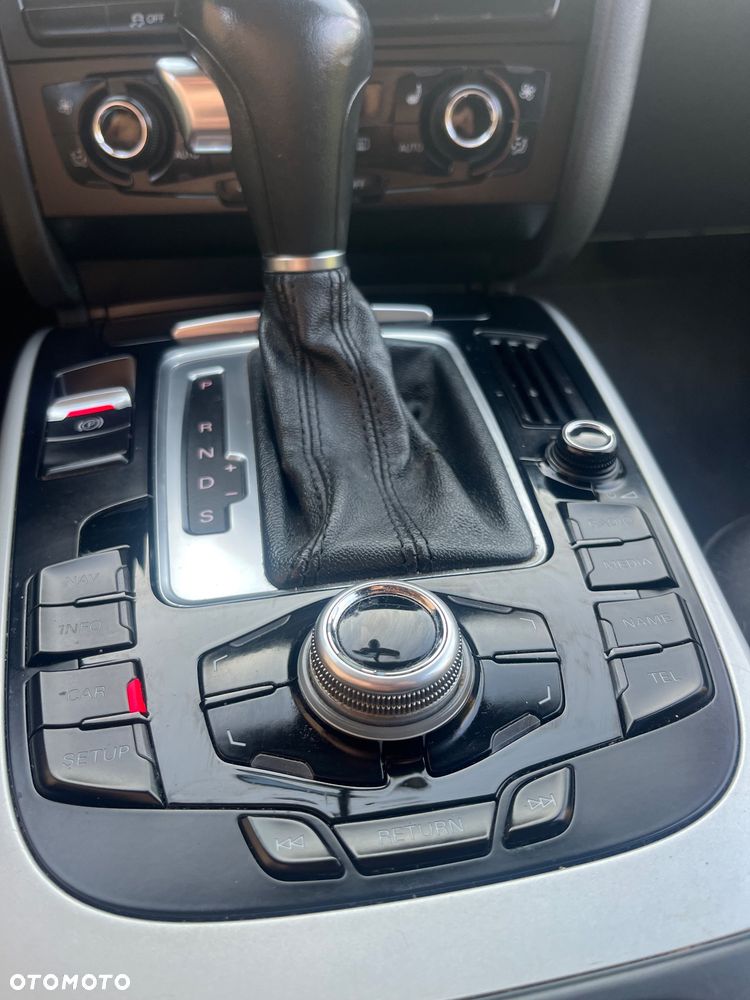 Audi A4 Avant 3.0 TDI Quattro S tronic - 9