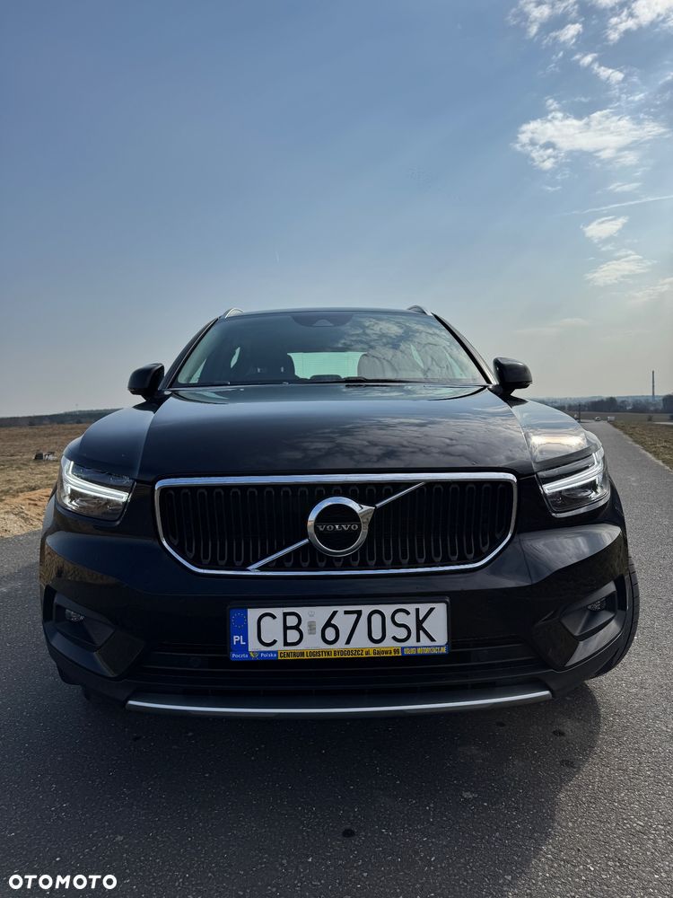 Volvo XC 40 T3 Momentum - 3