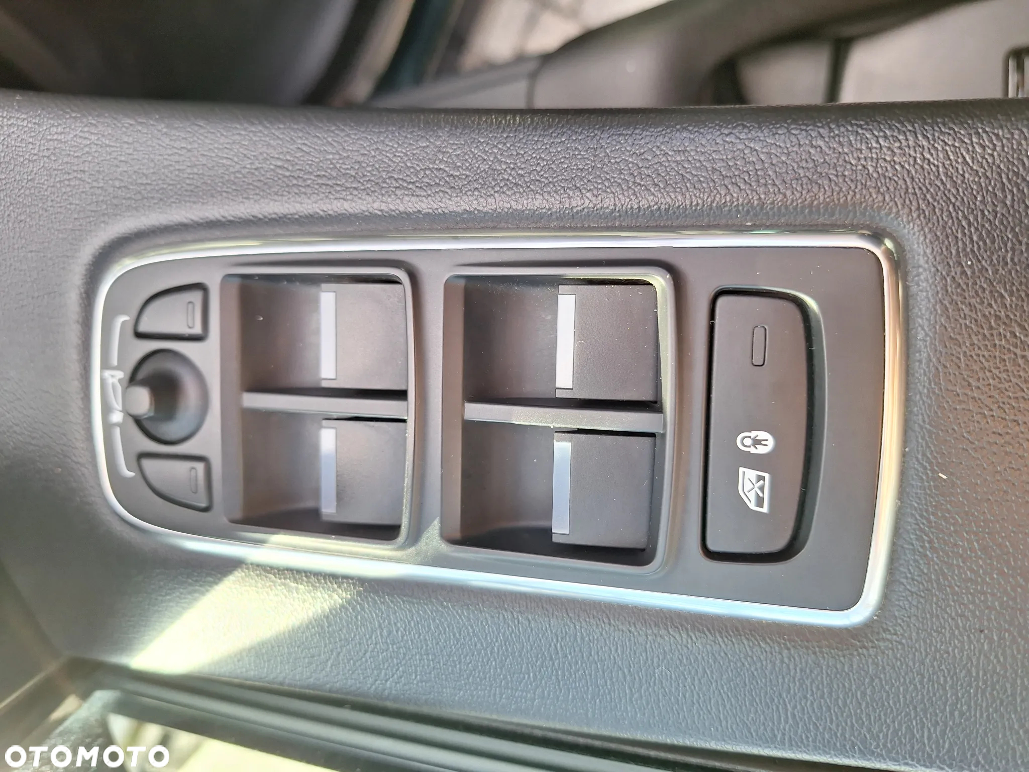 Jaguar F-Pace 2.0 i4D AWD R-Sport - 11