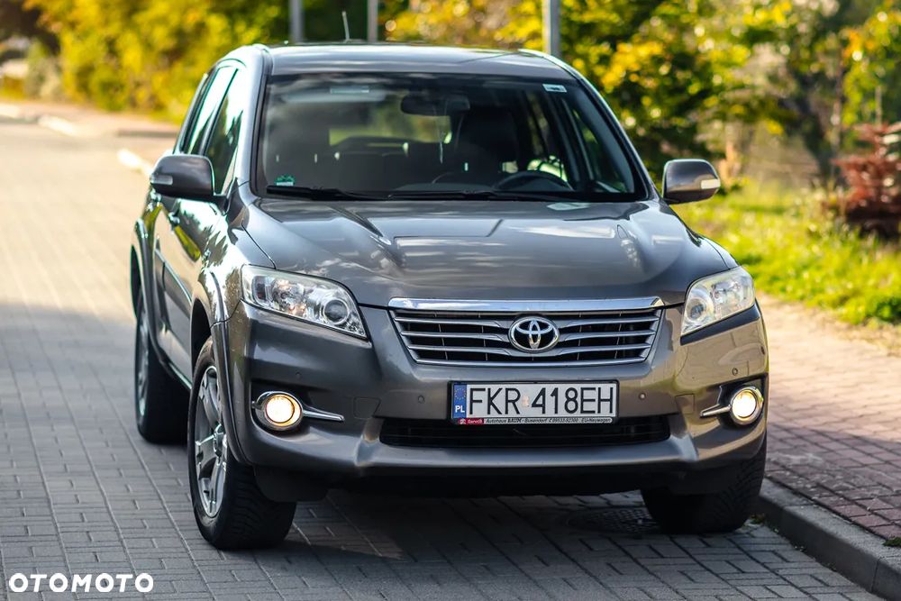 Toyota RAV4 2.2 D-CAT 4x4 Executive - 2