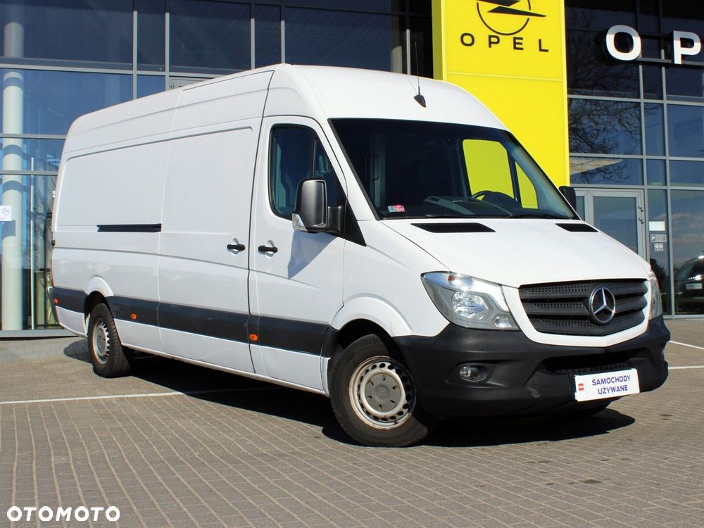 Mercedes-Benz Sprinter L4H2 - 4