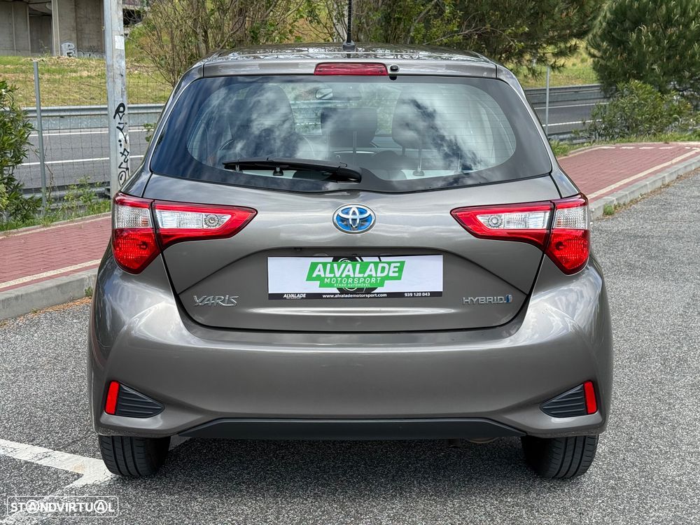 Toyota Yaris 1.5 HSD Comfort+P.Style - 9