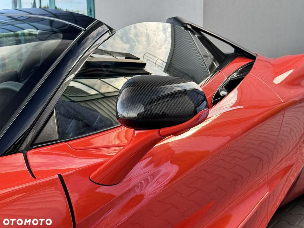 McLaren 720S Spider Performance - 14