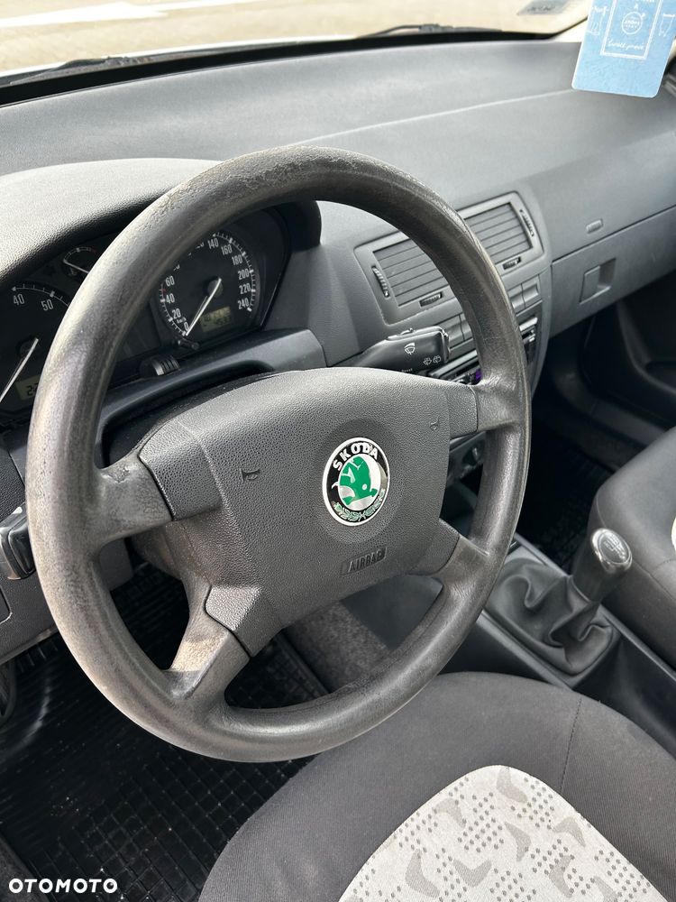 Skoda Fabia 1.4 16V Choice - 19