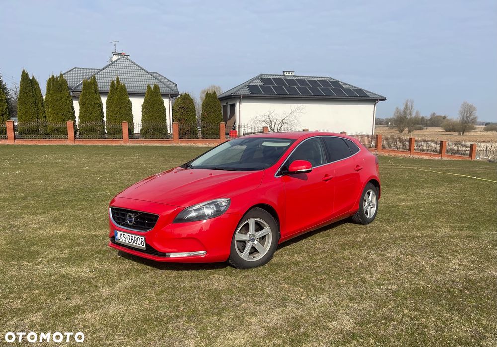 Volvo V40 D2 Powershift Momentum - 1