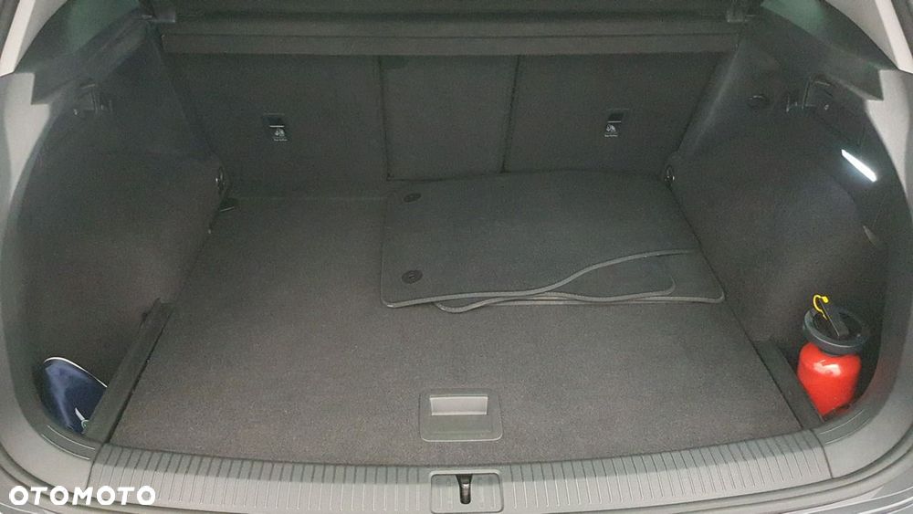 Volkswagen Tiguan - 18