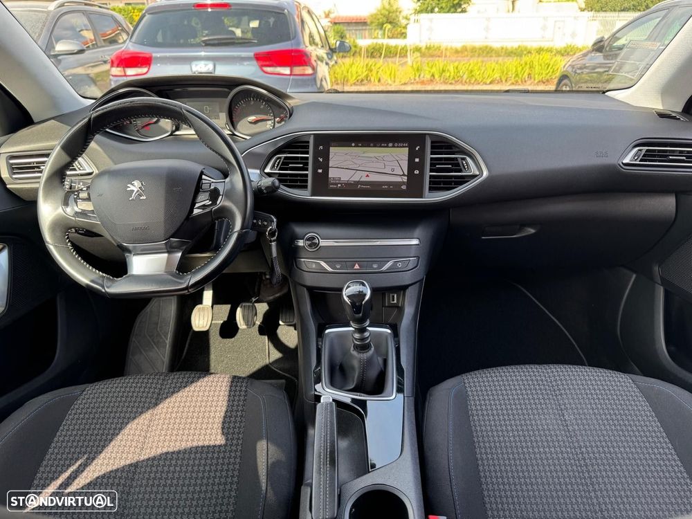 Peugeot 308 SW 1.5 BlueHDi Style - 11