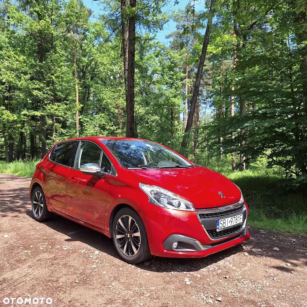 Peugeot 208 PureTech 110 Stop & Start Allure - 6