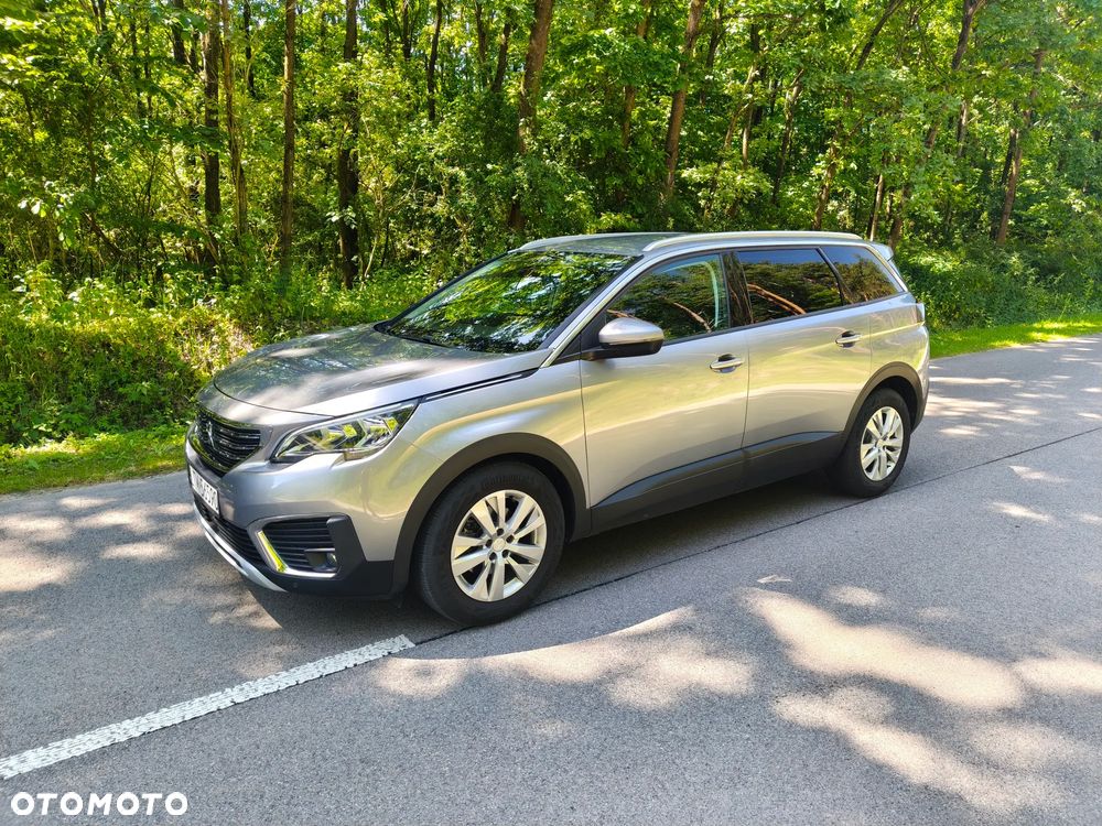 Peugeot 5008 - 5