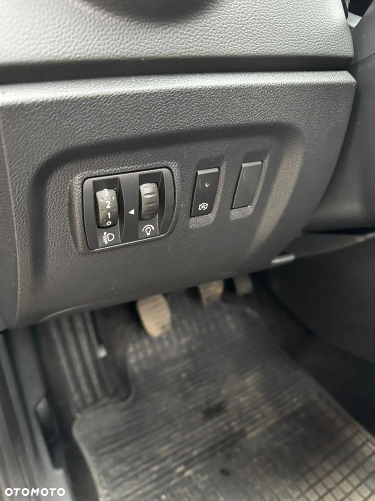 Renault Captur 0.9 Energy TCe Life - 16