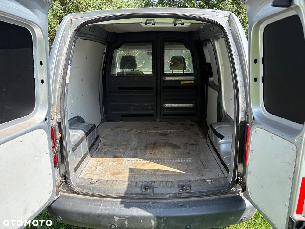 Volkswagen Caddy - 8