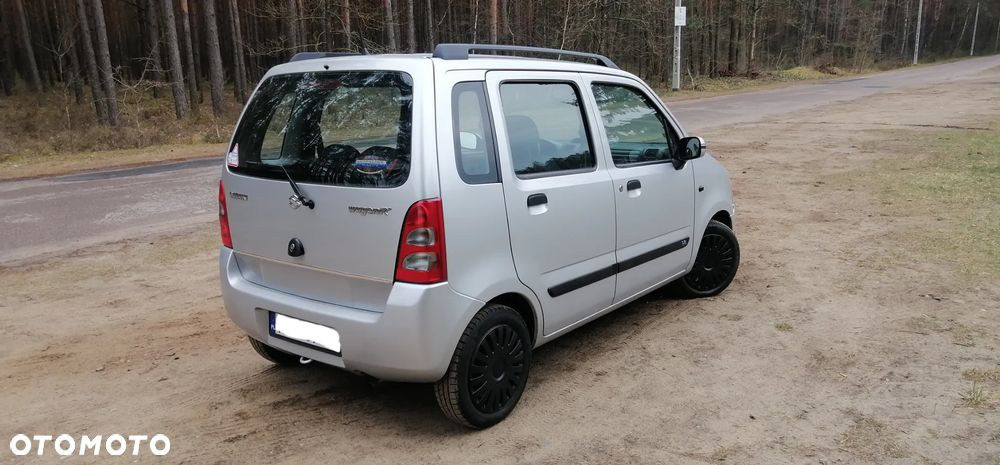 Suzuki Wagon R+ - 4