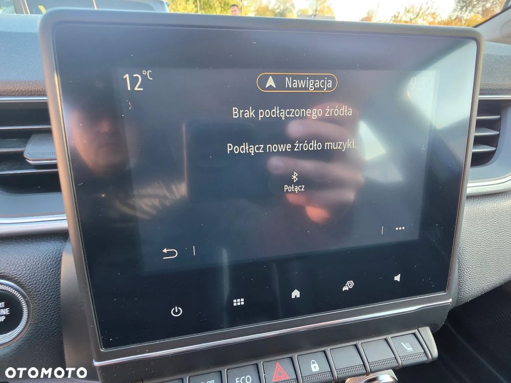 Renault Captur - 32