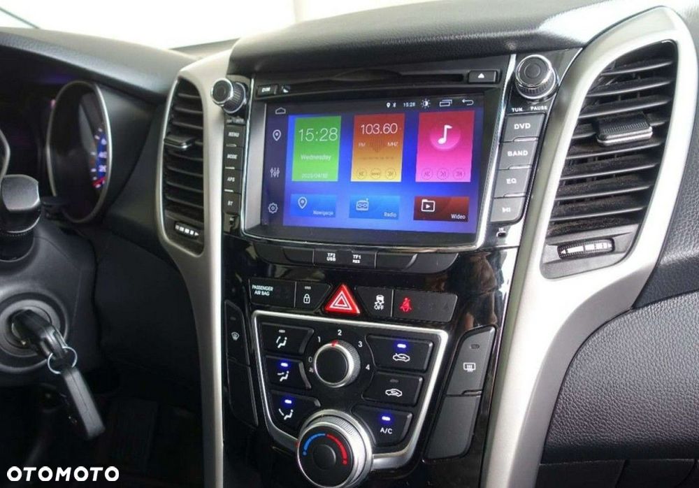 Hyundai i30 - 23