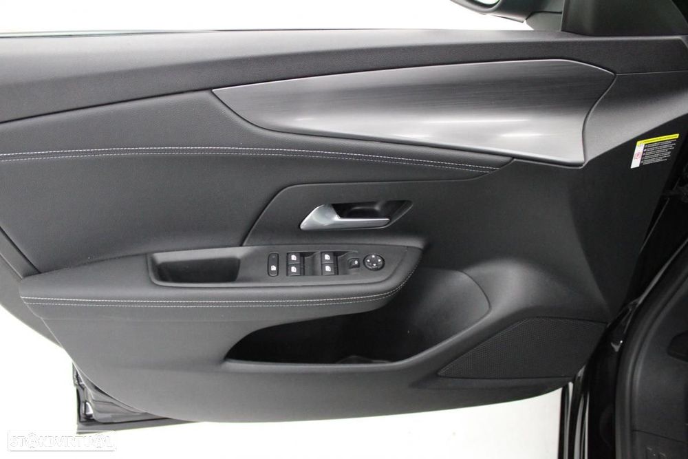 Opel Mokka-e 54 kWh GS - 10