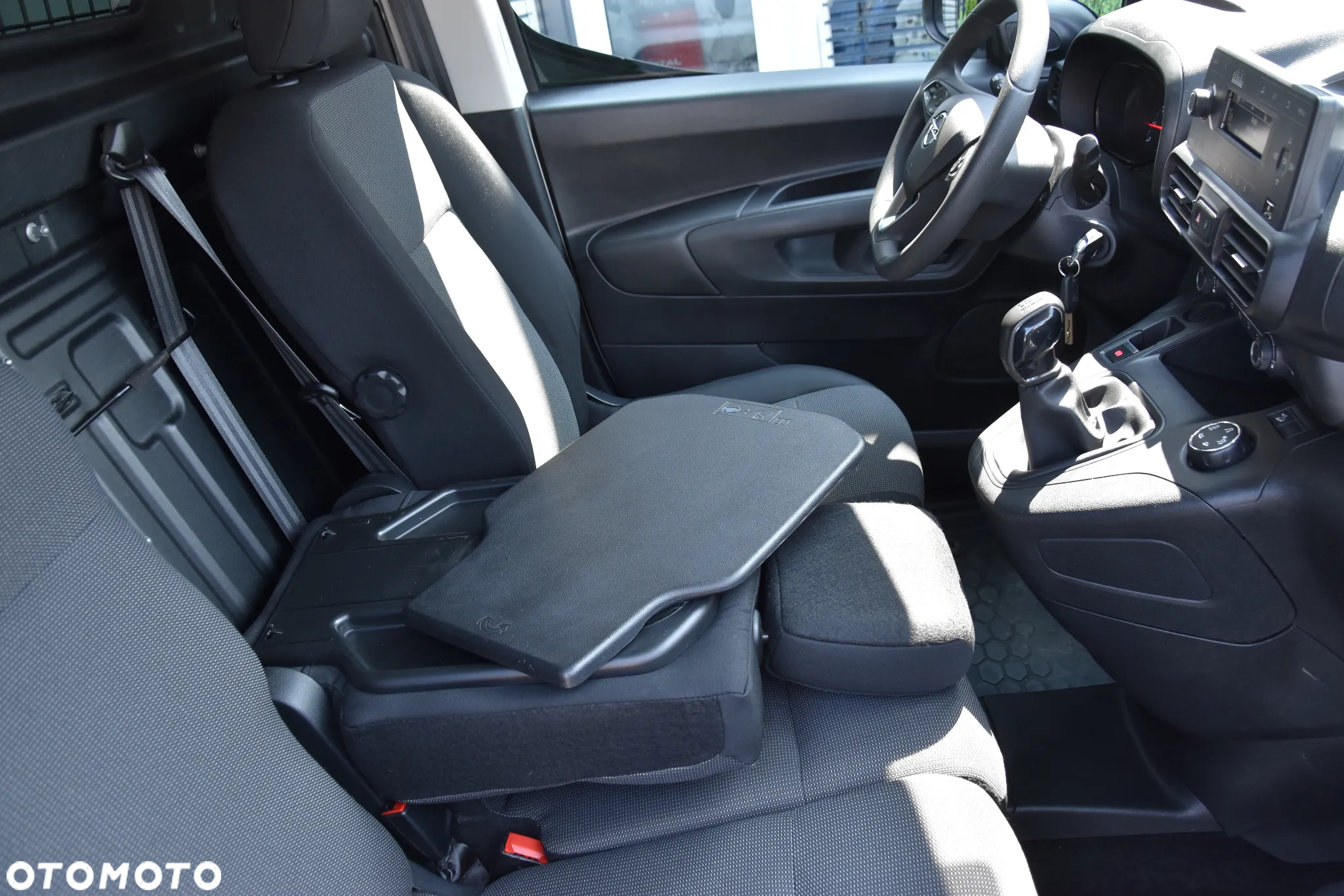 Opel Combo - 17