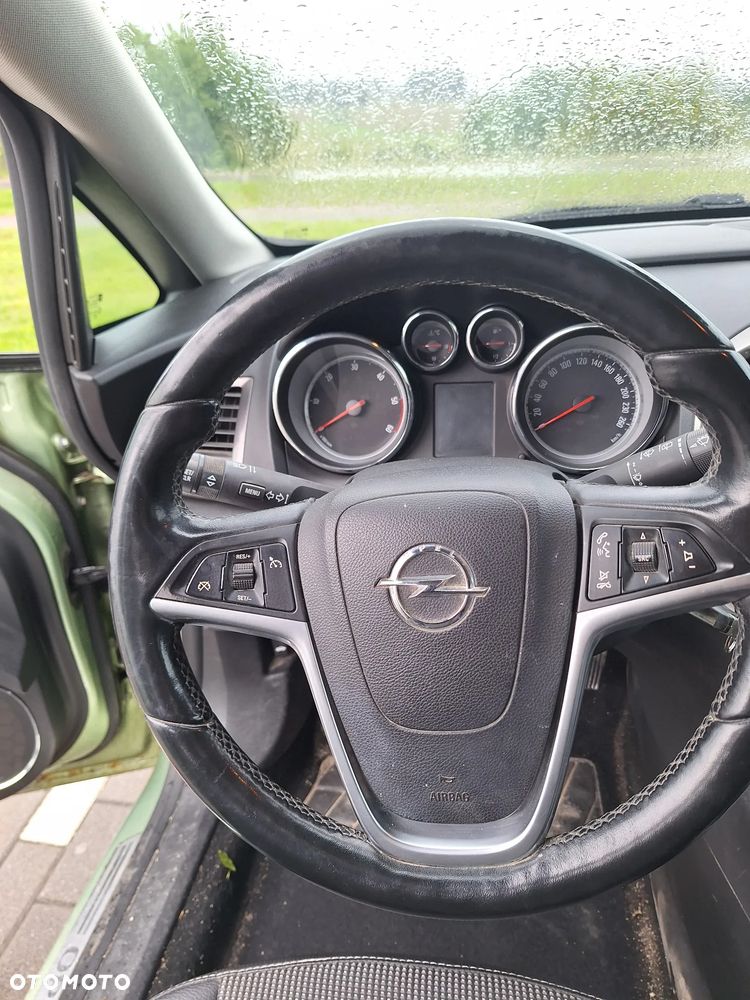 Opel Astra 1.7 CDTI Cosmo - 12