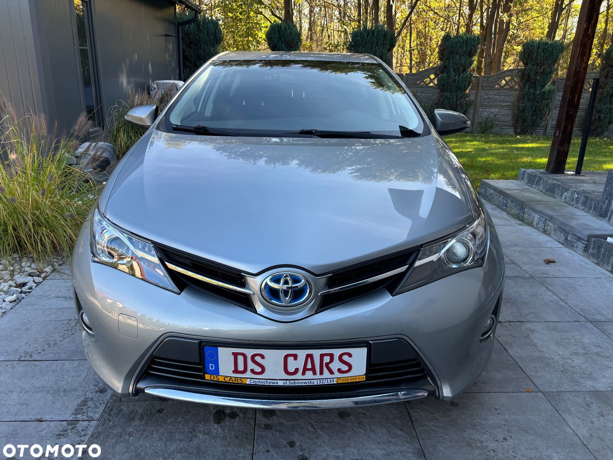 Toyota Auris 1.8 Hybrid Life - 2