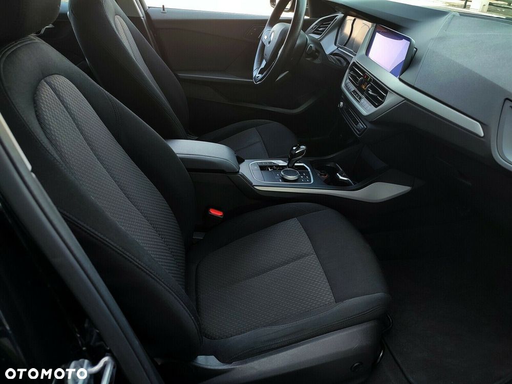 BMW Seria 1 118i Advantage - 10