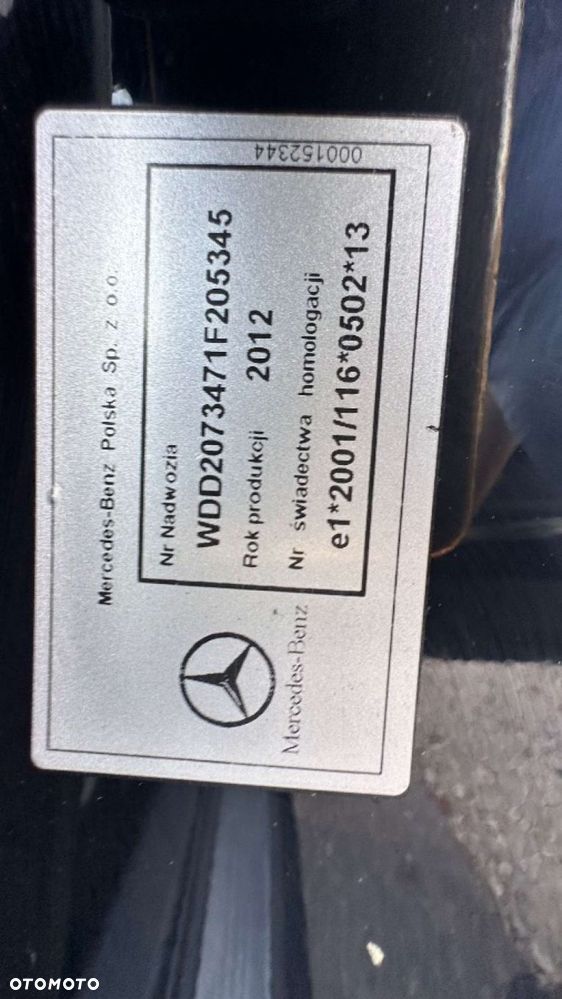 Mercedes-Benz Klasa E - 28