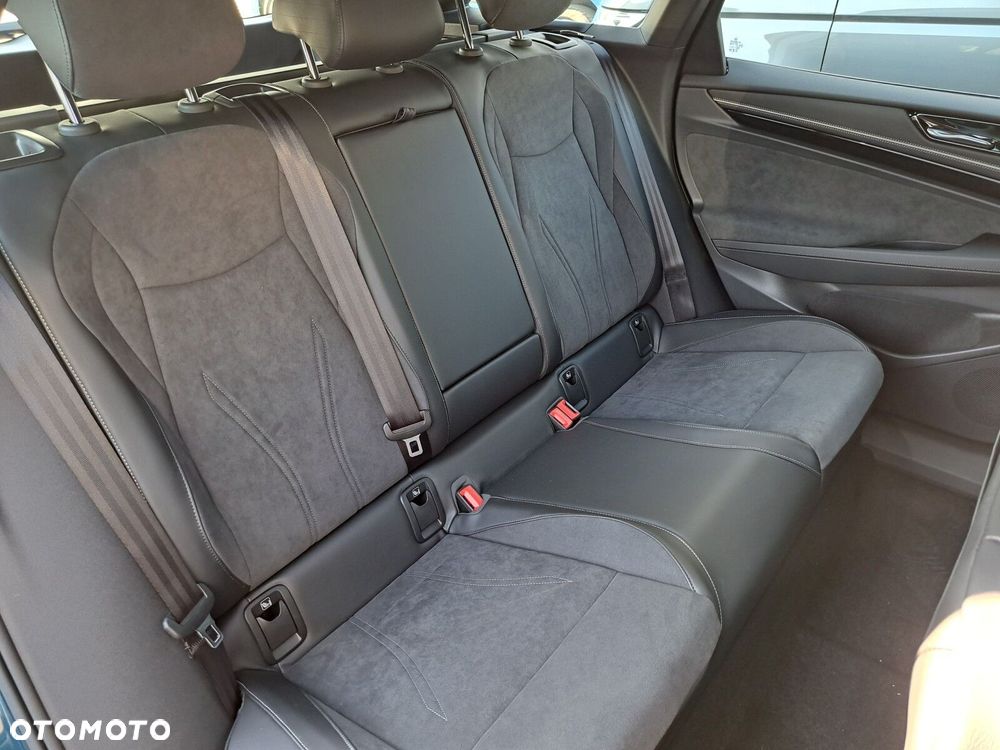 Volkswagen ID.7 77kWh Pro - 13