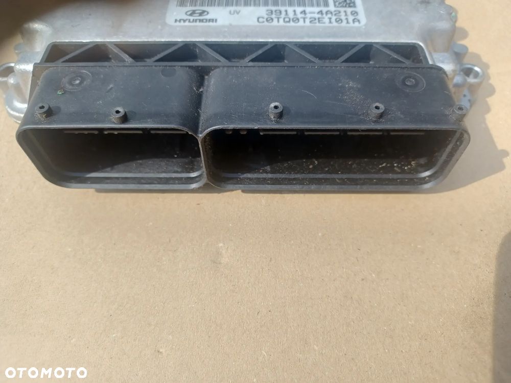 KOMPUTER SILNIKA HYUNDAI 2.5 CRDI 39114-4A210 - 3