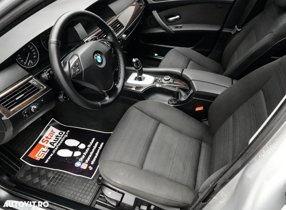 BMW Seria 5 520d Aut. Modern Line - 13