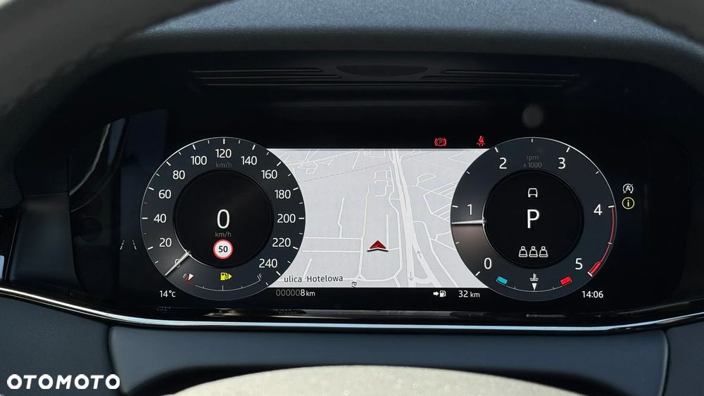 Land Rover Range Rover Evoque - 11