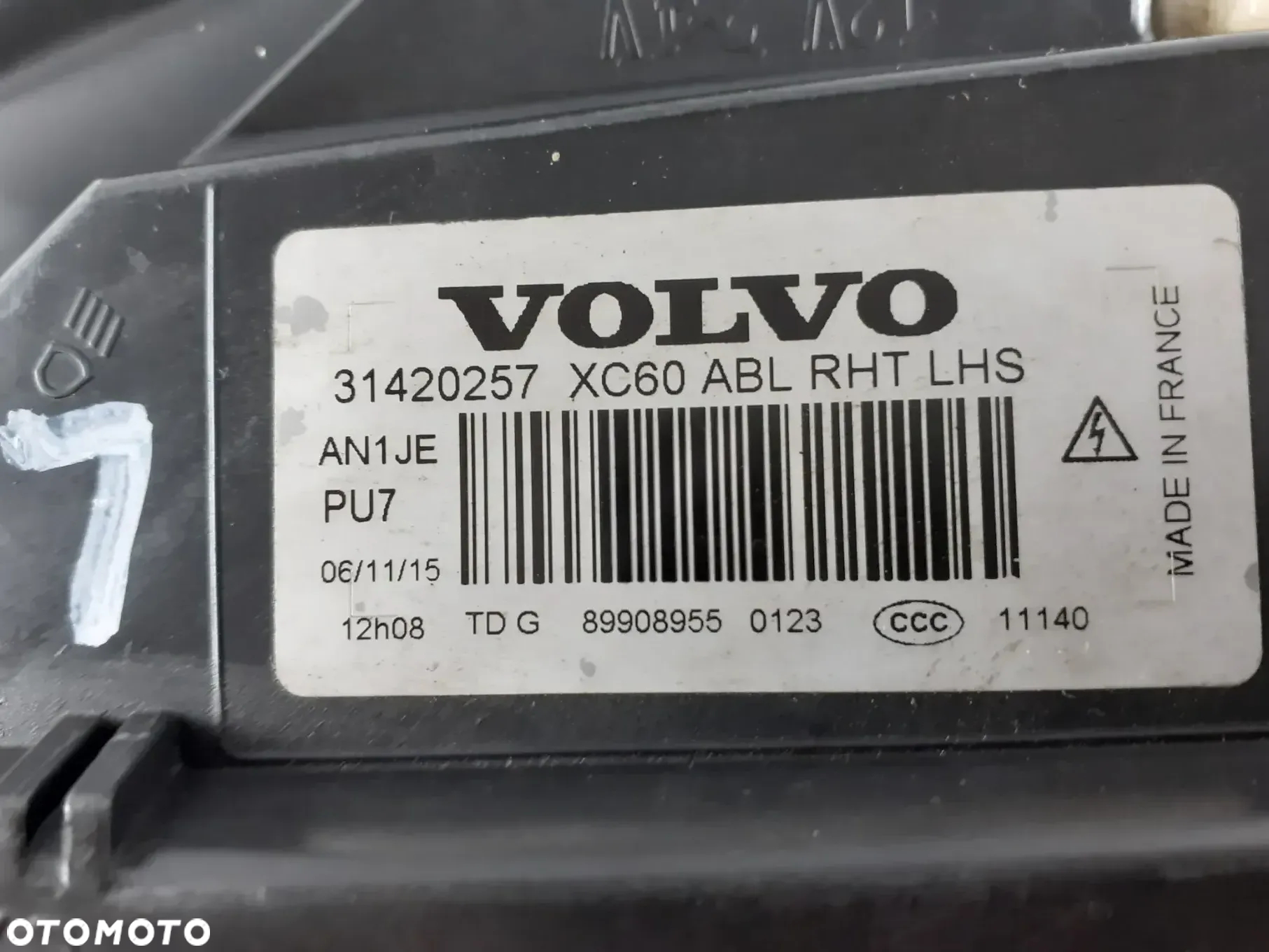 Lampa Volvo lewa XC60 Bi xenon skrętny 13-18r EUR - 14
