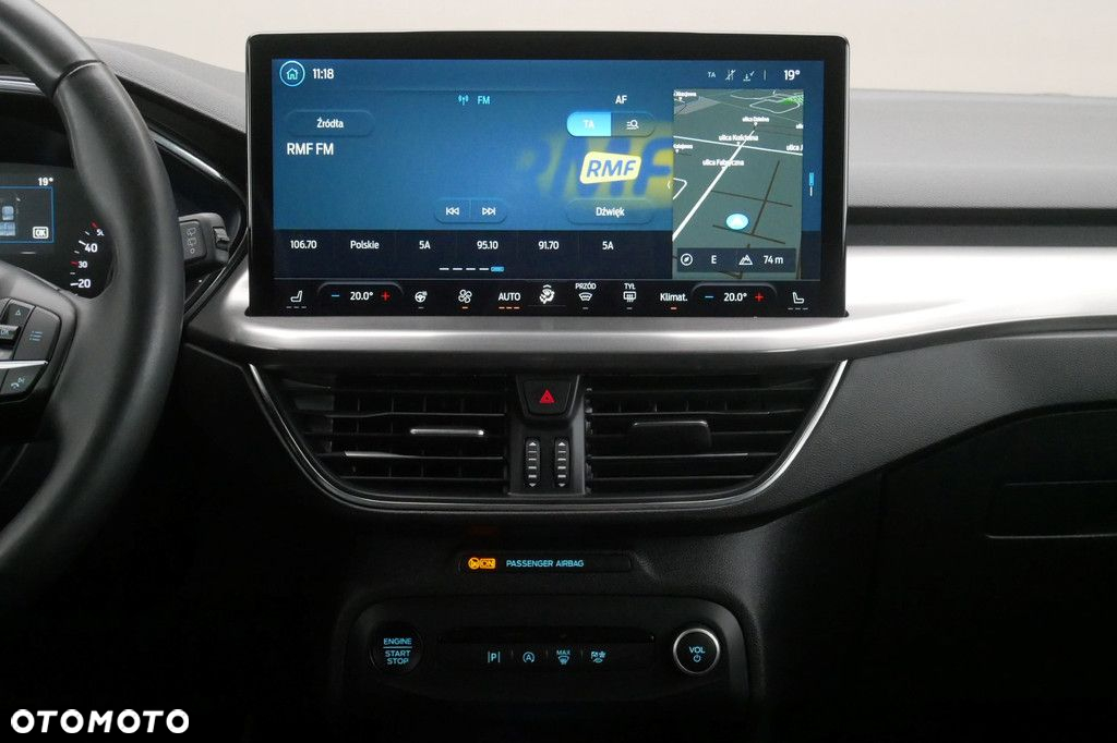 Ford Focus 1.0 EcoBoost Titanium - 10