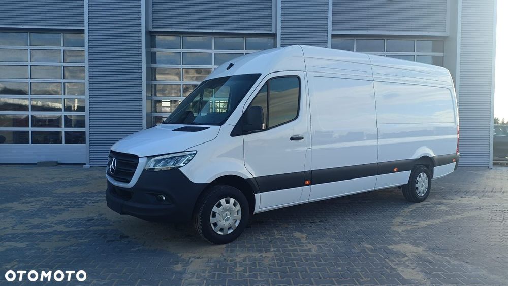 Mercedes-Benz Sprinter Sprinter 319 CDI - 4