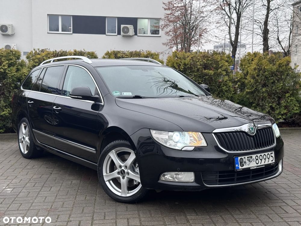 Skoda Superb 2.0 TDI DSG Exclusive - 29