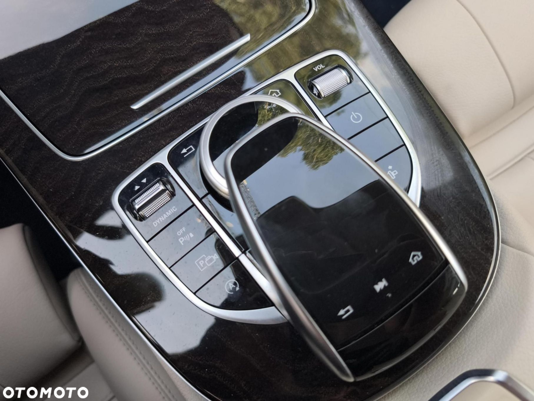 Mercedes-Benz Klasa E - 18