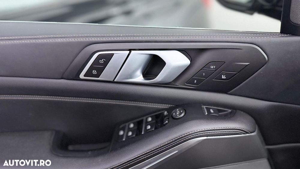 BMW X5 xDrive30d xLine - 23