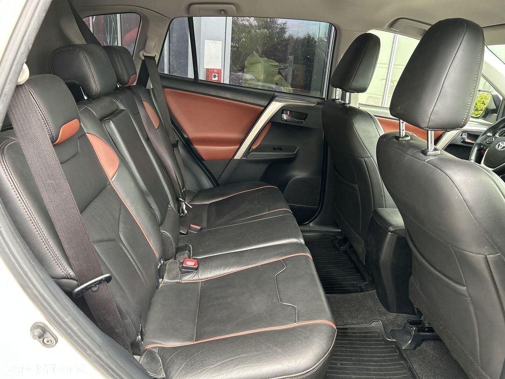 Toyota RAV4 2.0 Premium 4x4 MS - 22