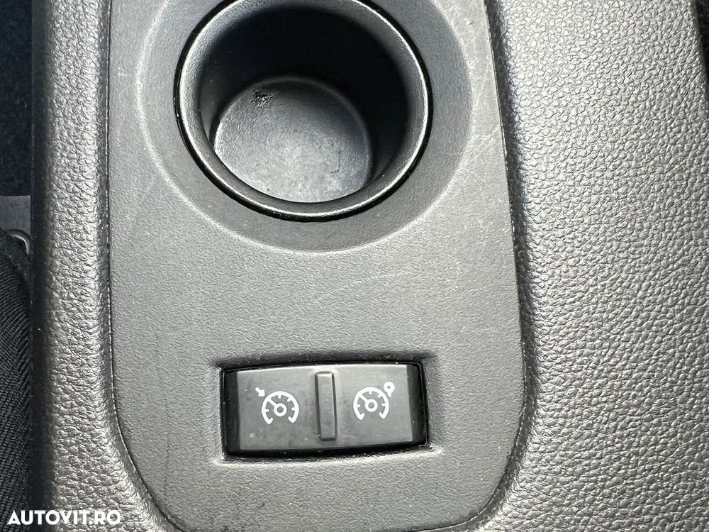 Dacia Duster TCe 100 Comfort - 23