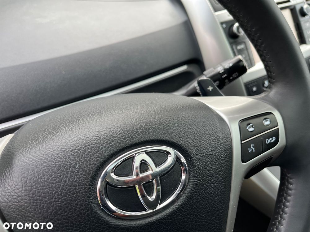 Toyota Verso 1.8 Prestige 7os MS - 24